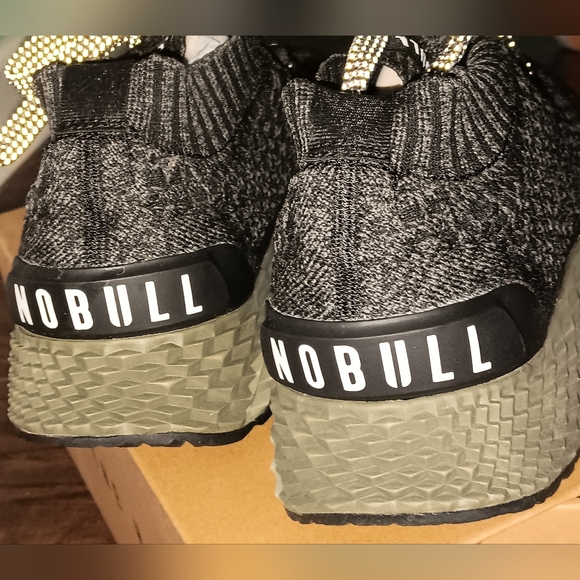 Men8/Wom 9.5 BRAND NEW NOBULL DIAMOND KNIT RUNNER. WOMENS SIZE 9.5/MENS SIZE 8 - Picture 6 of 10